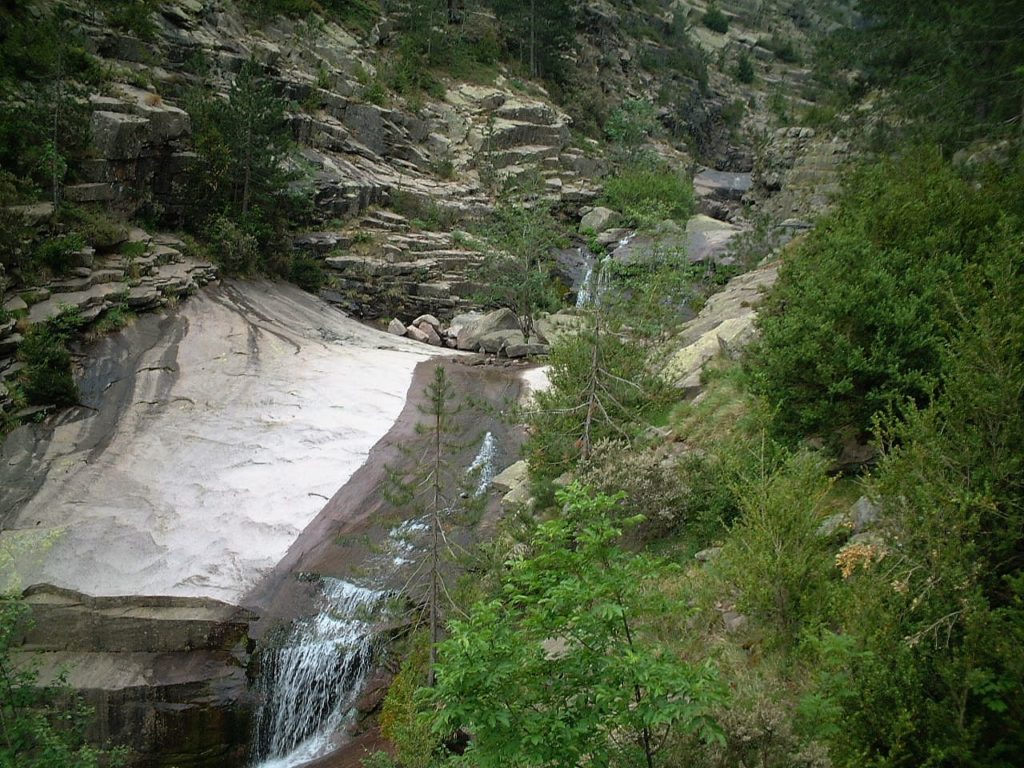 Etape 2 –Ortu di u Piobbu à Carrozzu –  Dénivelé : 780 m à la montée et 917 m à la descente.