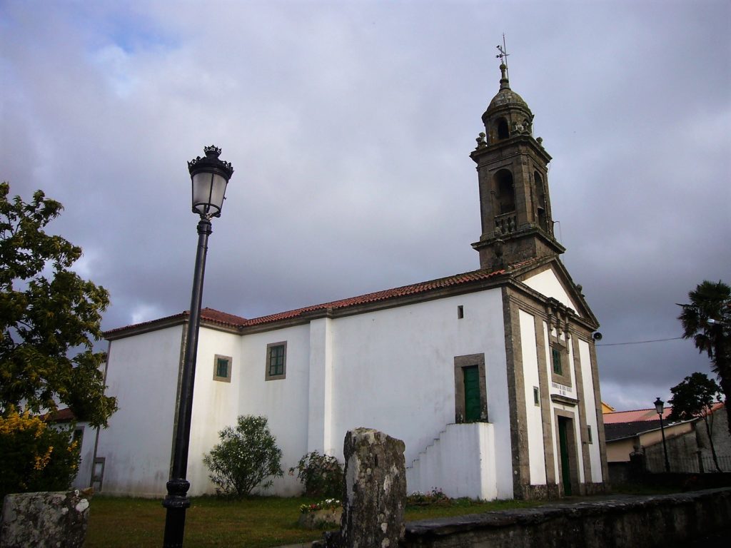 Entre Ribadiso de Riba et Arco O Pino, la ville d'Arzua : couvent de al Magdalena.