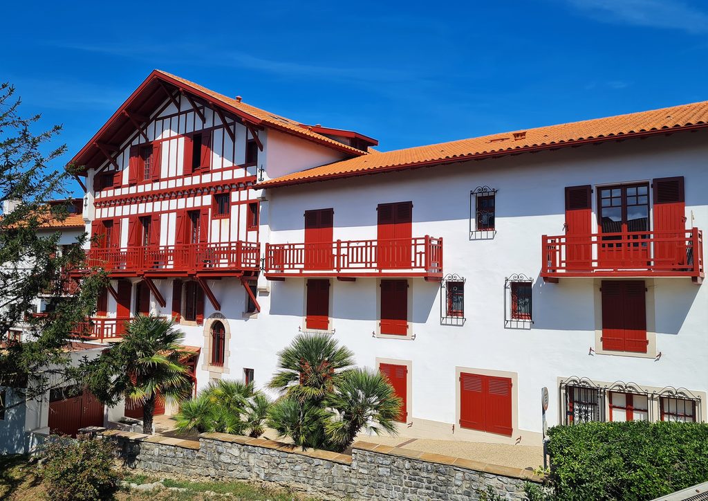 Le pays basque entre Bayonne et le Camino del Norte.
Guéthary